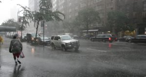 Ciclonul Barbara: formare și efecte extreme în România