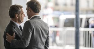 Macron l-a primit pe Sarkozy înainte de arestare