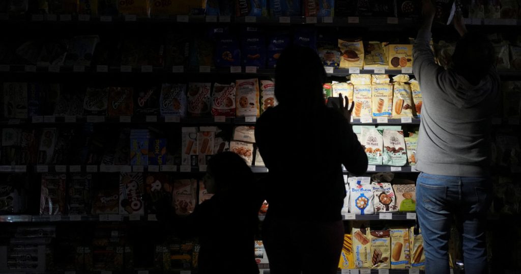 Risc de întrerupere masivă a alimentării cu energie electrică în Spania. „Schimbări abrupte ale tensiunii electrice” pot cauza o nouă întrerupere gravă a curentului electric.