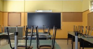 București: școli închise miercuri.