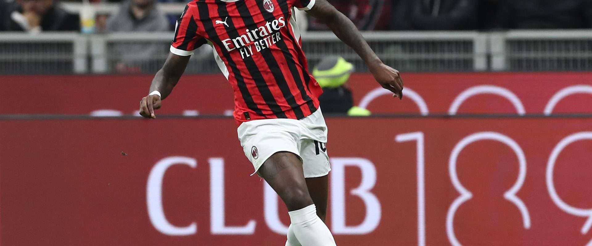 ac-milan-v-ssc-napoli-serie-a-3.jpg
