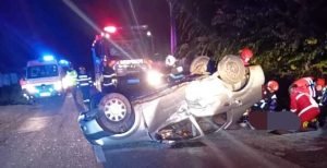 Un tânăr de 21 de ani și-a pierdut viața, iar două minore au fost rănite într-un accident cauzat de un șofer băut în Neamț / Legea cunoscută drept “Legea Anastasia” stabilește pedepse închisoare cu executare pentru conducătorii auto aflați sub influența alcoolului sau drogurilor, care provoacă victime.