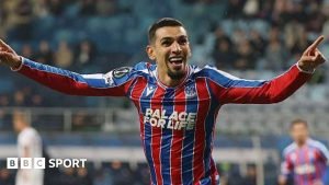 Crystal Palace învinge Dynamo Kyiv cu 2-0.