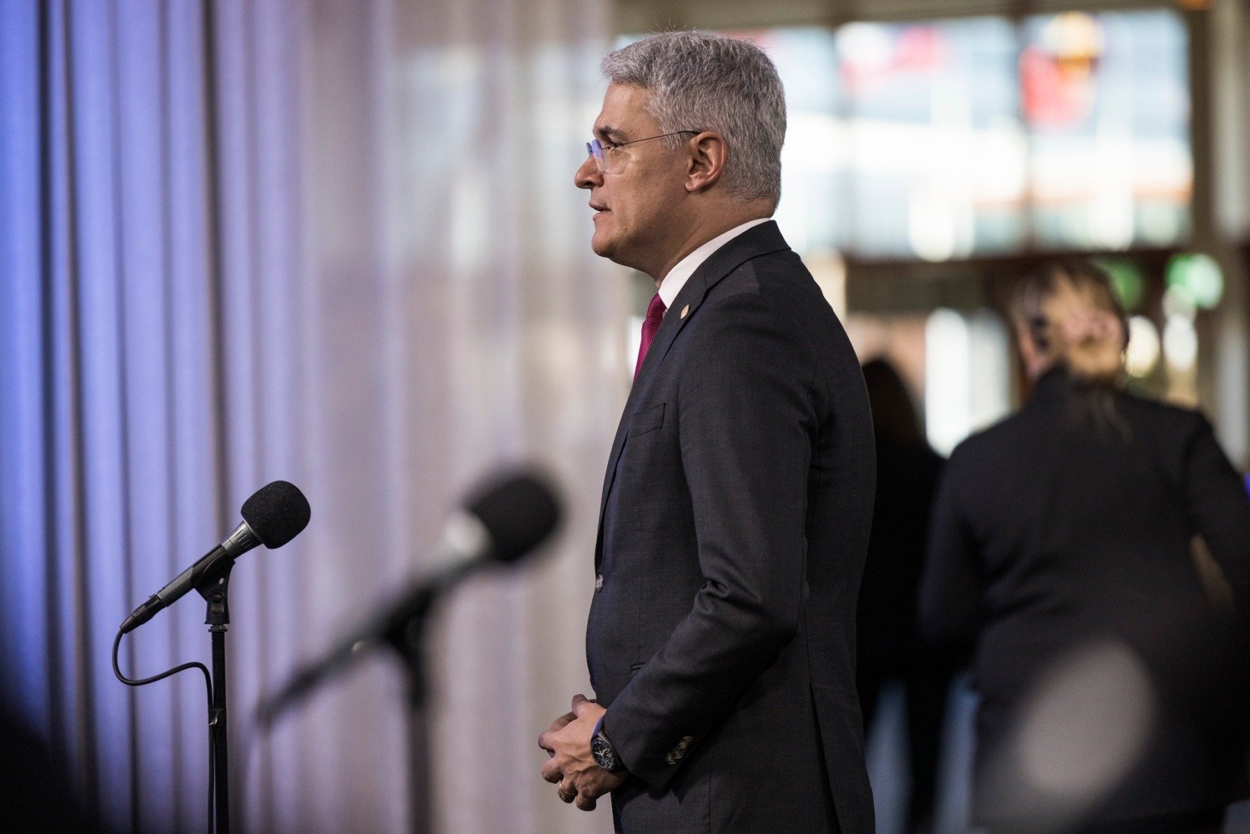 Ministrul Investițiilor: România nu se află în criză economică, ci în dificultate fiscal-bugetară, însă dispune de resurse considerabile