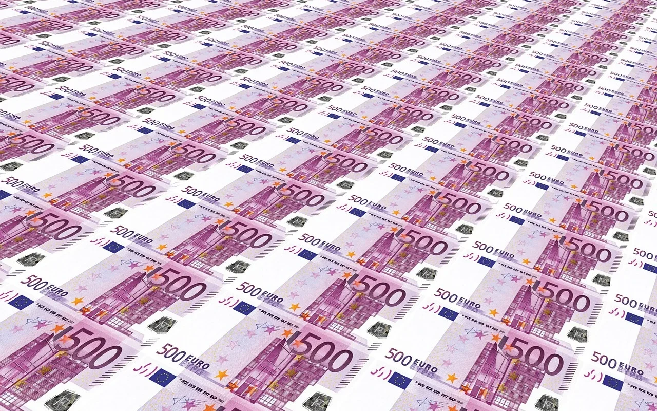 euro-bani.webp.webp