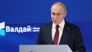 Putin laudă administratia Trump, dar avertizează despre livrarea de rachete cu bătaie lungă în Ucraina