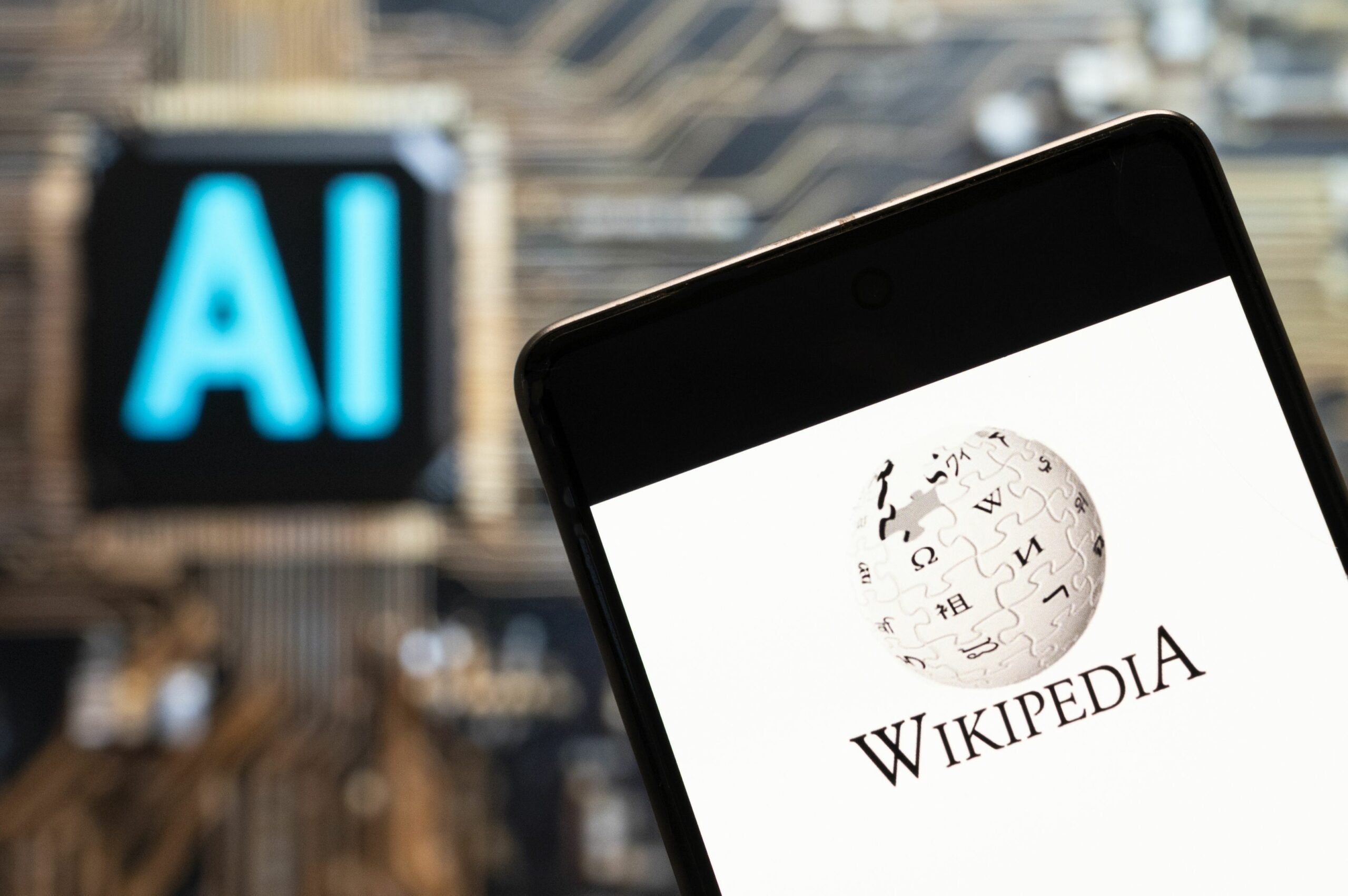 [ad_1] Wikipedia a reușit, cel puțin pentru moment, să-și mențină relevanța în contextul avansului inteligenței artificiale (AI), conform unui studiu recent realizat de King’s College London