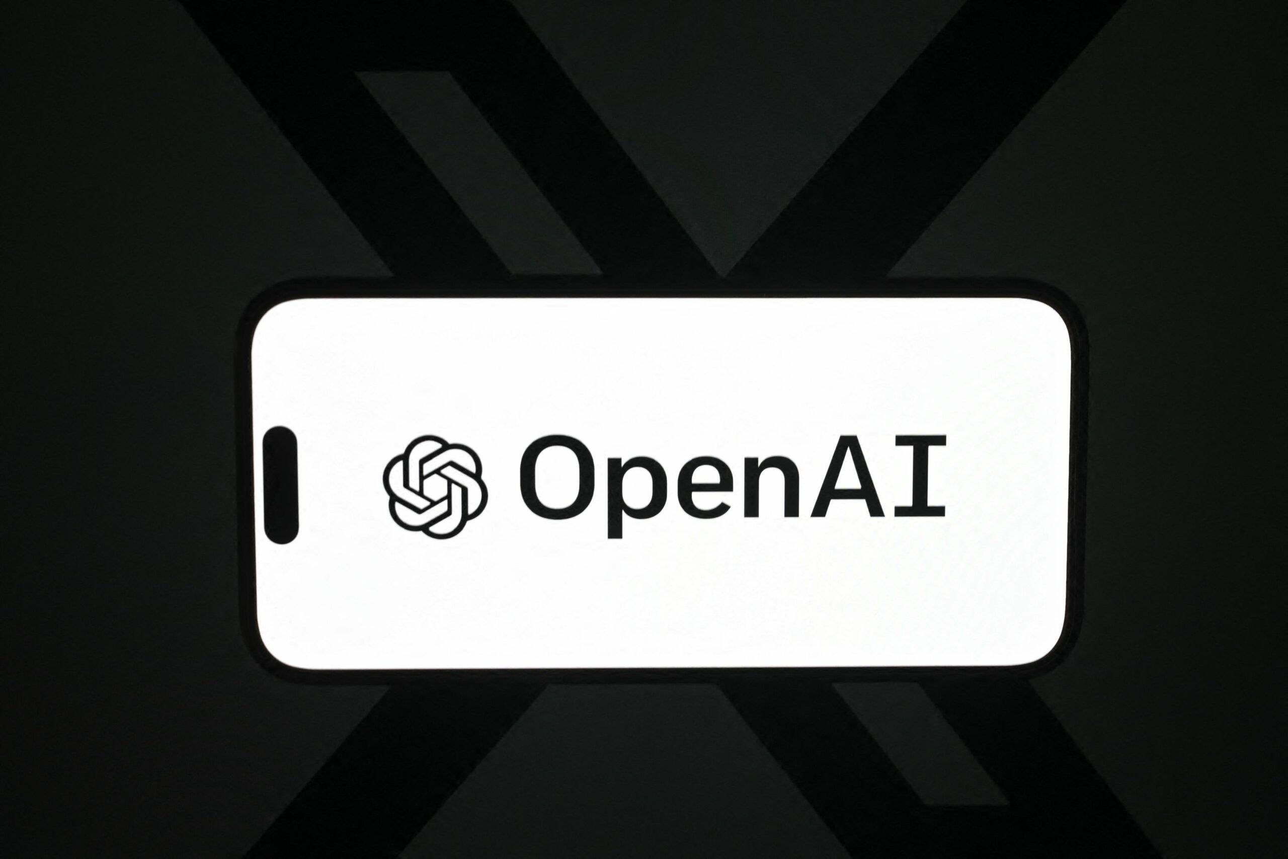[ad_1] OpenAI își intensifică colaborarea cu AMD printr-un acord strategic menit să accelereze dezvoltarea tehnologiilor de inteligență artificială (IA)