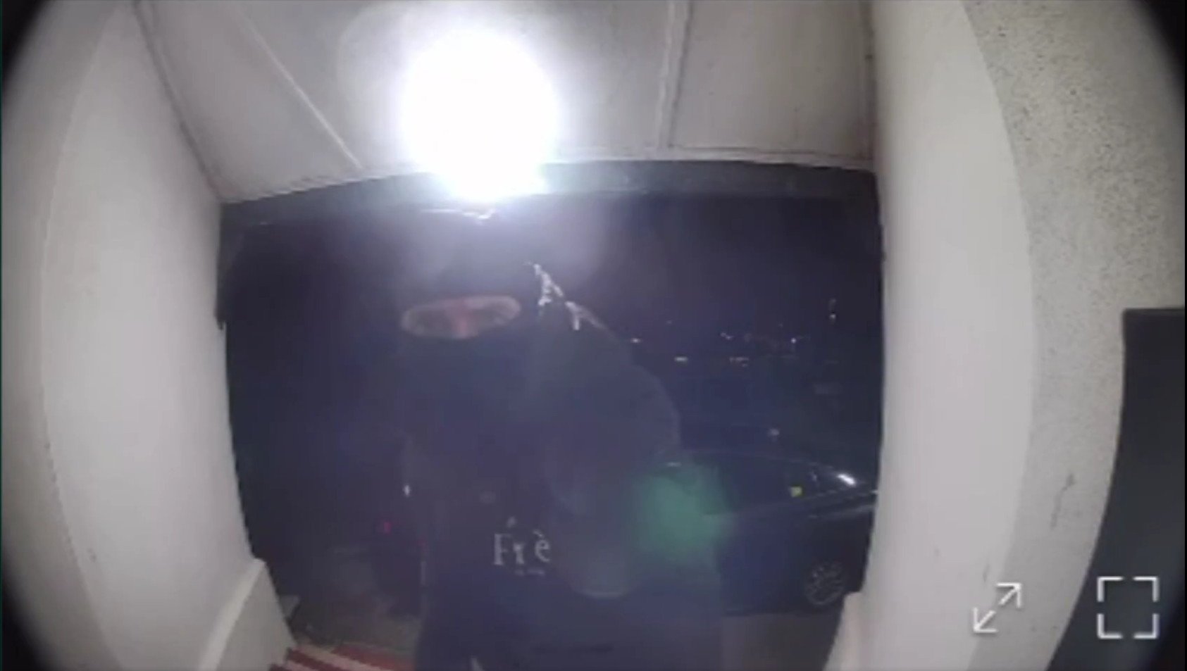 Al doilea bărbat arestat în sudul Angliei după incendierea unei moschei: un act considerat de autorități drept crimă motivată de ură