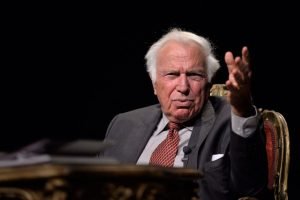 Ioan Holender, fost director al Operei din Viena, vizitează Cazinoul din Constanța pentru discuții despre un festival muzical în afara sezonului