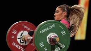 Mihaela Cambei, candidata pentru titlul de sportiv al anului 2025 în România? Răspunsul triplei medaliate de la Campionatul Mondial de haltere