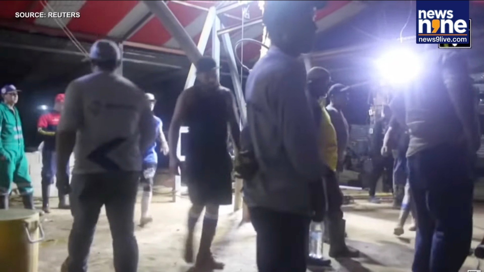 [ad_1] Paisprezece mineri și-au pierdut viața în timp ce lucrau în subteran într-o mină de aur din sud-estul Venezuelei, care a fost inundată din cauza ploilor puternice, au anunțat marți autoritățile de salvare, conform agenției internaționale de presă