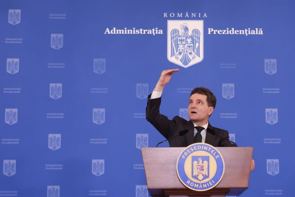 nicusor-dan-conferinta-de-presa-cotroceni.jpg