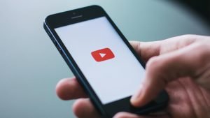 Google’s YouTube și servicii muzicale afectate de întreruperi masive