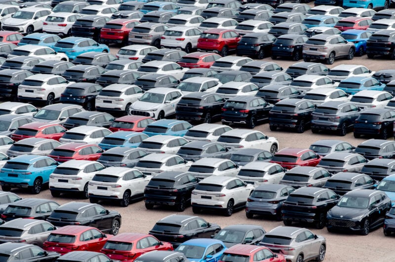 Donald Trump ia în calcul o scădere importantă a taxelor pentru industria auto din SUA: „Mesajul e clar: dacă produceți mașini în Statele Unite, veți fi recompensați”