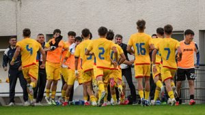 Reprezentativa U17 a României a învins categoric Azerbaijan! „Tricolorii” tineri au impresionat cu jucători de la cluburi de prestigiu precum Real Madrid, Lazio, AC Milan și FCSB.