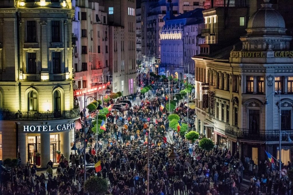 Festivalul Spotlight deschide sezonul cultural cu peste 20 de instalații artistice în București, sub motto-ul „Când arta prinde viață, orașul te cucerește”