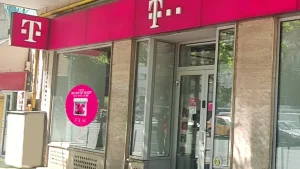 Digi și Vodafone achiziționează Telekom România.