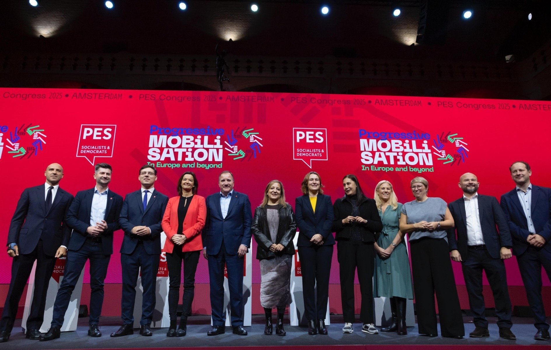 Victor Negrescu, europarlamentar PSD, a fost reconfirmat în poziția de vicepreședinte al deputaților social-democrați din Europa