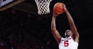 Iată o posibilă reformulare a titlului: “Unde poți urmări, programe tv, emisiuni radio, transmisiune live în direct”.