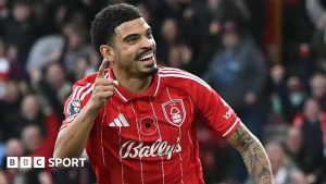 Nottingham Forest va învinge Leeds United cu 3-1 sub comanda lui Sean Dyche.
