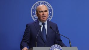 Bolojan despre criza apei din Prahova: După reluarea rapidă a alimentării, responsabilii pentru această situație din aval de Paltinu trebuie să suporte consecințele celor cauzate