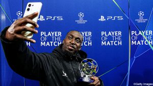 Atacantul Forbs a salvat Barcelona cu două goluri și o pasă decisivă.