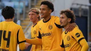 Doppelschlag vor der Pause: BVB-Junioren gewinnen in Manchester