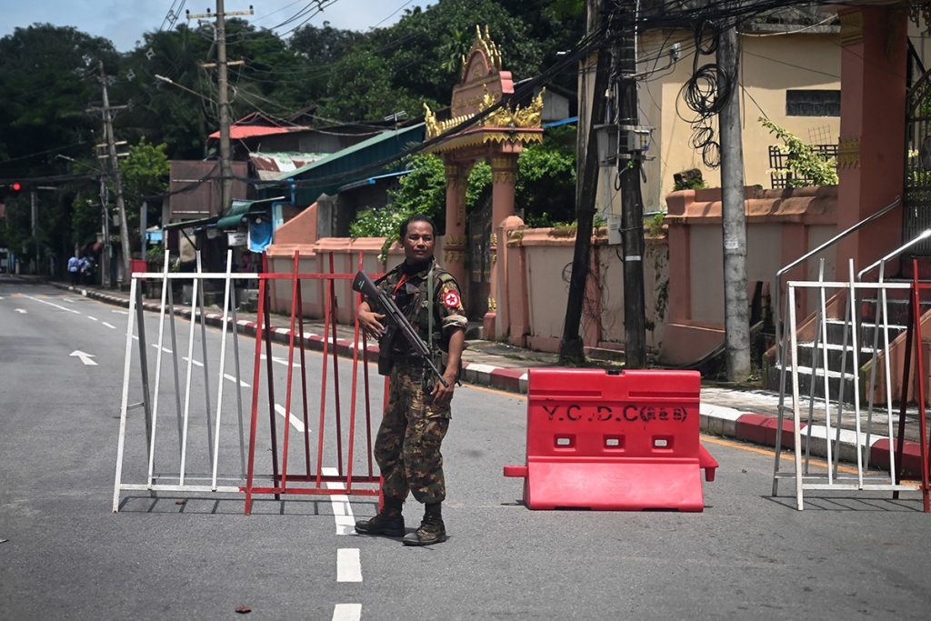 Guvernul Trump anulează protecția temporară pentru cetățenii din Myanmar, în timp ce organizațiile civice avertizează asupra continuării atrocităților și violențelor în țară
