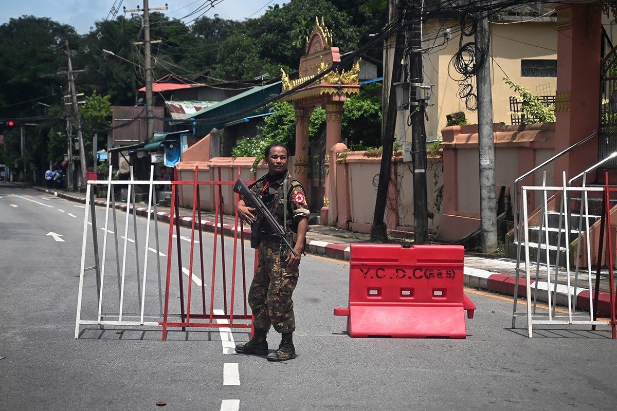 Guvernul Trump anulează protecția temporară pentru cetățenii din Myanmar, în timp ce organizațiile civice avertizează asupra continuării atrocităților și violențelor în țară