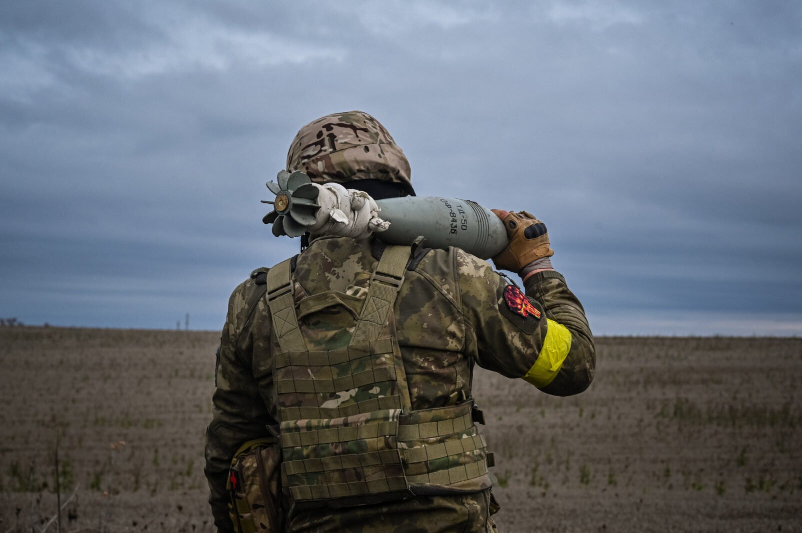 NATO se confruntă cu o criză de combustibil exploziv