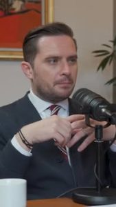 Primarul Stelian Bujduveanu, invitat în seara aceasta la podcastul lui Damian Anfile