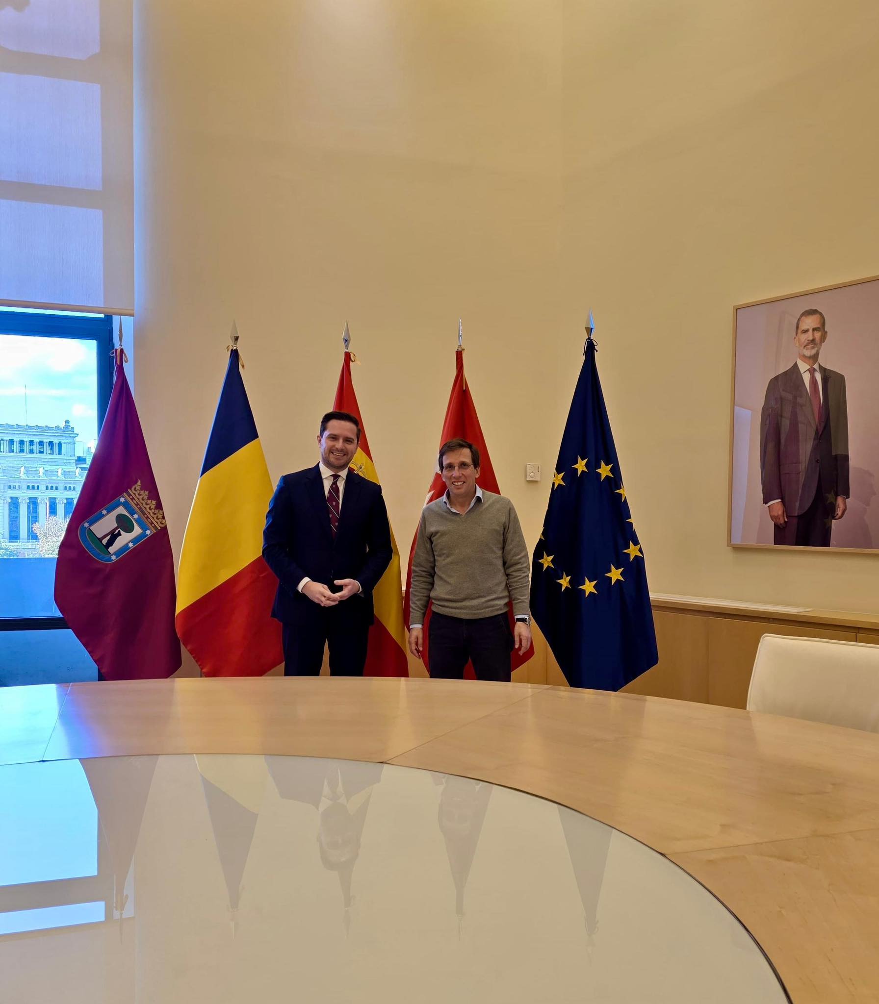 Primarul Stelian Bujduveanu, întâlnire de lucru importantă cu Jose Luis Martinez-Almeida: Proiecte și colaborări în discuție