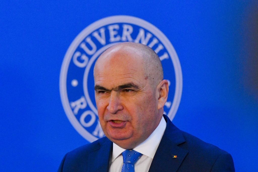 [ad_1] În cadrul unei emisiuni transmise în direct de la studioul Gândul, jurnalistul Ionuț Cristache a discutat despre cel mai fierbinte subiect al zilei, și anume scandalul public declanșat de declarațiile vicepremierului Oana Gheorghiu la adresa Consiliului Superior al Magistraturii