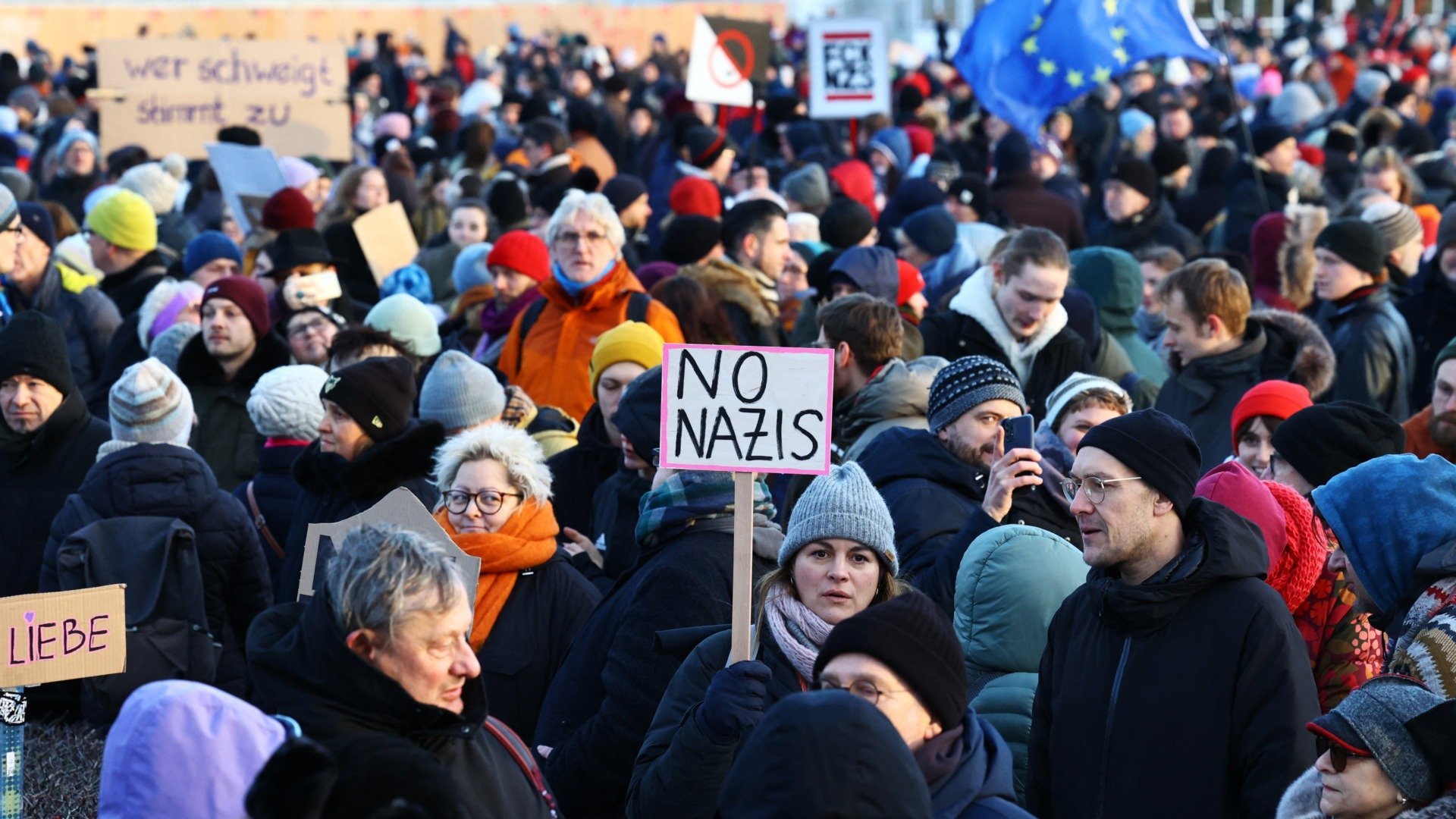 Ciocniri cu poliția și proteste în Germania, în contextul formării unei noi organizații de tineret de către extrema dreaptă AfD