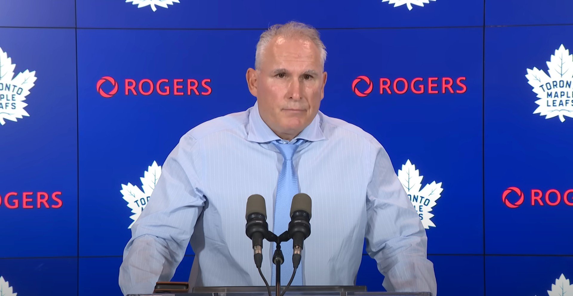 Acela joc reprezintă pe John Tavares