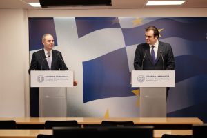 Acord încheiat la Atena între Nazare și omologul său grec pentru intensificarea cooperării economice între România și Grecia