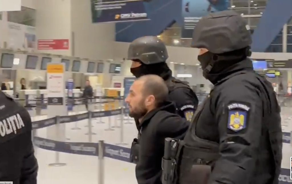 [ad_1] Tribunalul din Alba a pronunțat, pe 11 noiembrie, sentințe pentru cei implicați în uciderea afaceristului Adrian Kreiner din Sibiu, numiți Cosmin Zuleam, Laurențiu Ghiță și Cristian Minae, pentru omor calificat