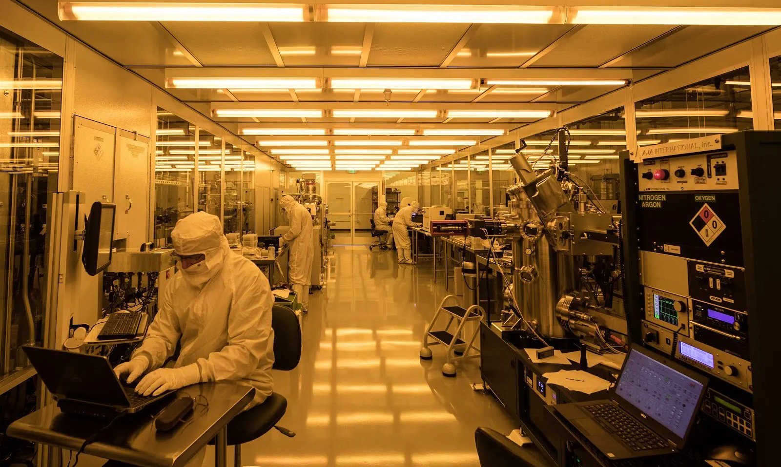 [ad_1] Calculul cuantic reprezintă o tehnologie emergentă care promite să revoluționeze abordarea unor probleme complexe în domenii precum sănătatea, finanțele sau materialele