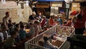 Peste 12.000 de copii ucisi sau răniți în zonele de conflict în anul anterior, în special din cauza armelor explozive, conform unui raport al organizației Salvați Copiii