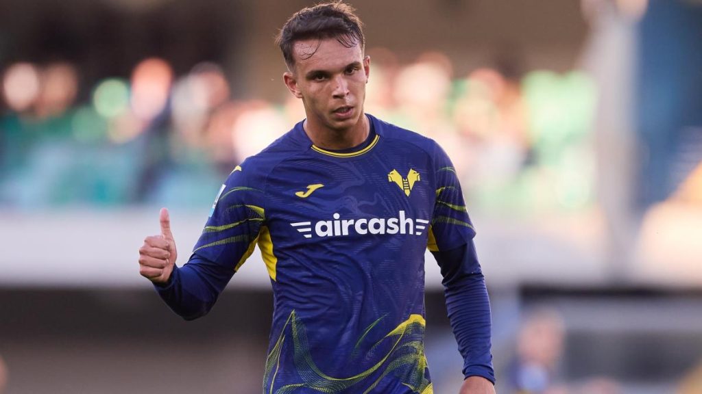 Echipele oficiale pentru Verona-Parma