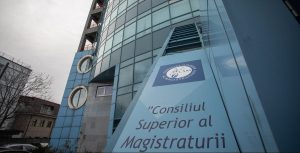 CSM stabilește un termen extrem de scurt pentru avizarea reformei pensiilor speciale, cu adunări generale programate în 24 și 25 noiembrie, după solicitarea urgentă a guvernului