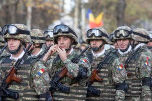 Ministrul Apărării: este necesar ca populația să susțină majorarea cheltuielilor pentru apărare în următorii ani și se va implementa sistemul de voluntariat pentru serviciul militar