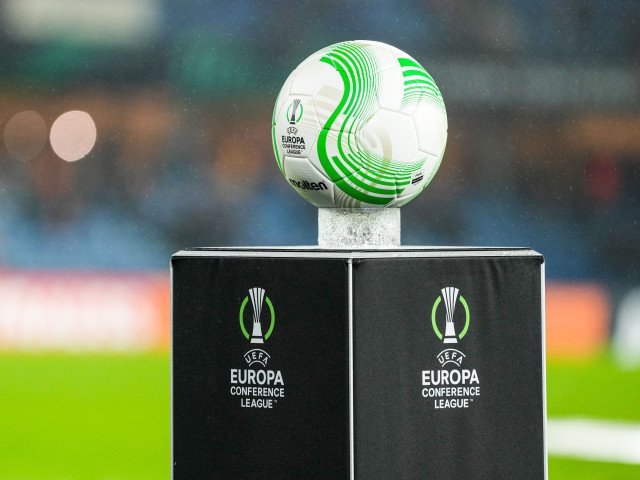 Fiorentina – AEK 0-1, Slovan Bratislava câștigă.