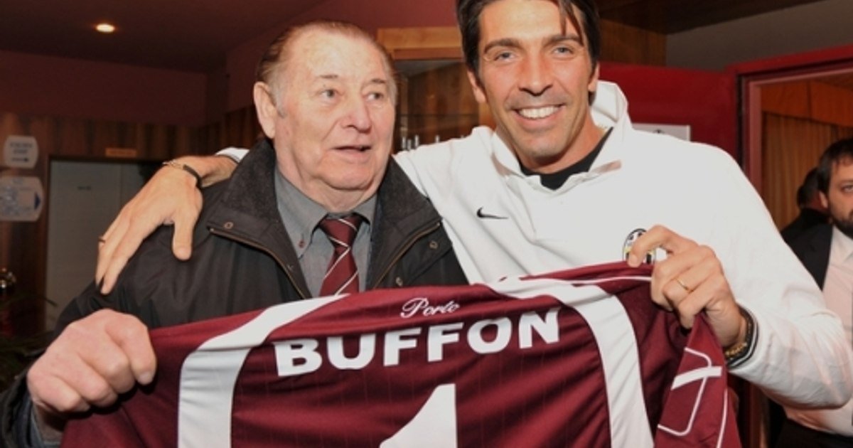Fostul portar al Italiei, Gianluigi Buffon, a murit.