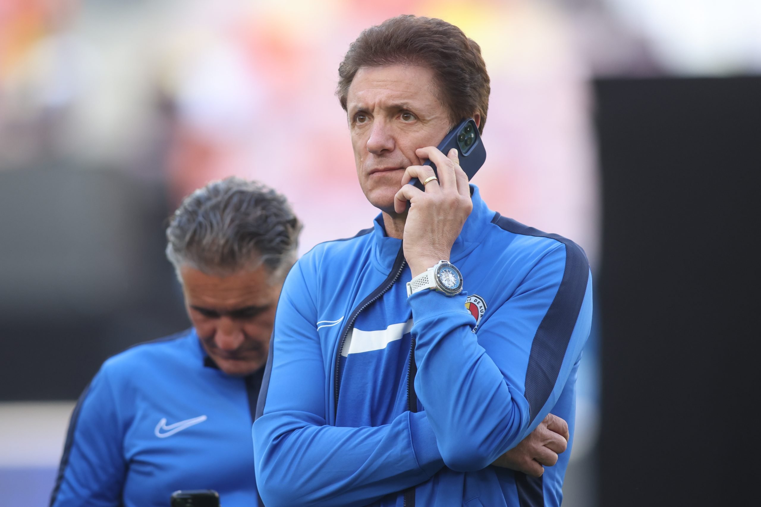 Iată o posibilă reformulare a titlului: „Liga de fotbal: Declarația surprinzătoare a lui Gică Popescu: „Situația este neplăcută și greu de înțeles””