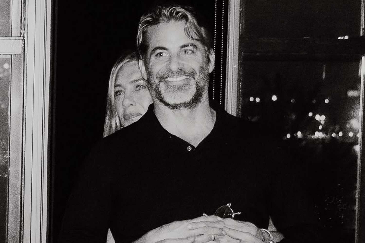 [ad_1] jennifer aniston a postat o poză cu prietenul ei, jim curtis, pe instagram, pentru a-i urea „la mulți ani” de ziua lui