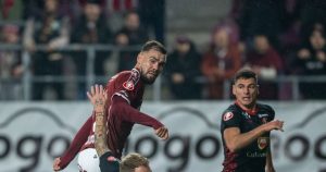 LIVE: Ciucanii reduc din handicap prin penalty