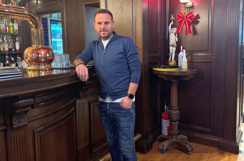 „Mult succes alături de noua echipă!”