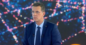 Întrebări referitoare la CV-ul ministrului Ionuț Moșteanu, după publicarea diplomelor sale de absolvire. Poziția oficială a instituției de învățământ superior Bioterra.